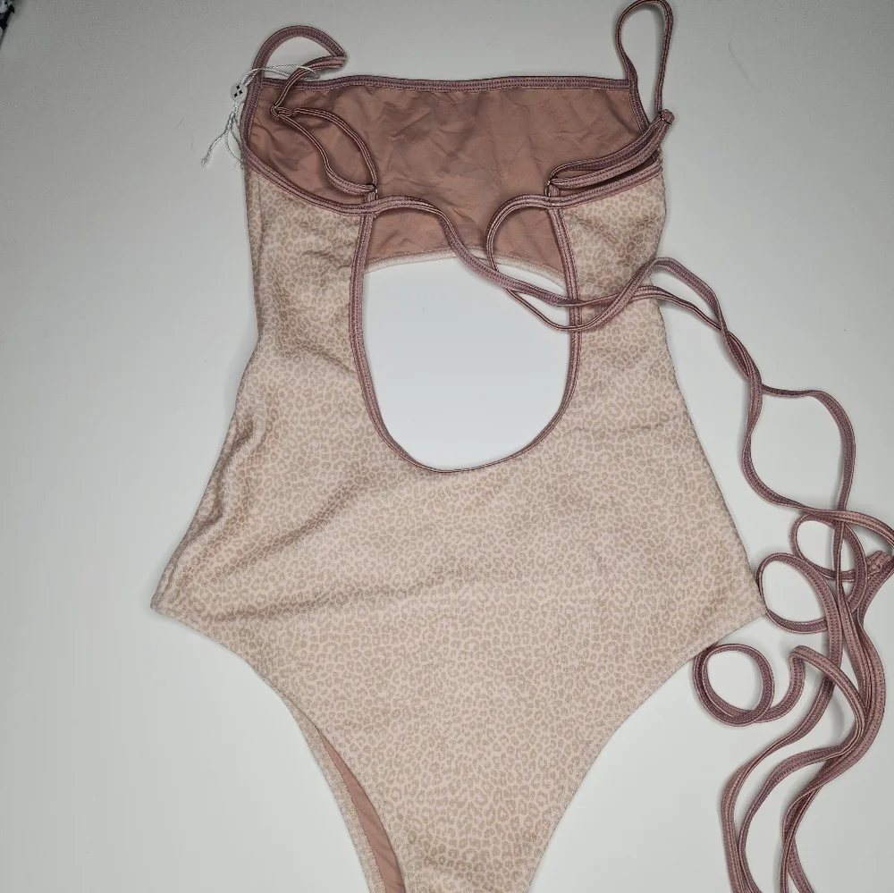 NEW Frankie’s bikinis Alice Terry Wrap One Piece Coco Cheetah Print Swimsuit Lrg